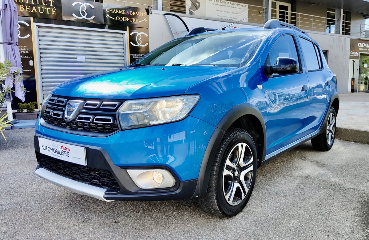 Dacia Sandero STEPWAY 0.9 TCE 90 PRESTIGE — 1