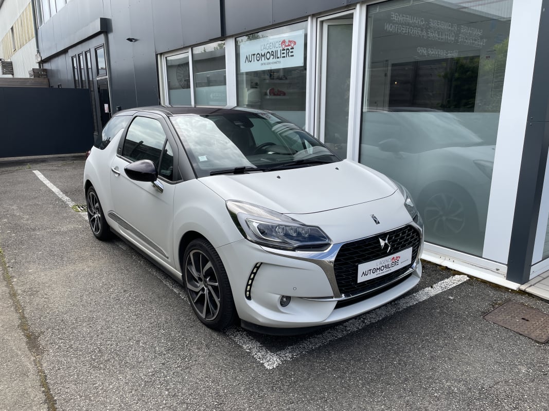 DS DS 3 1.2 PureTech 130 CV Pack Givenchy BVM — 1