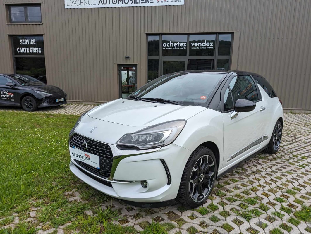 Citroen DS3 1.2 THP 12V Sport Chic 110Cv — 1