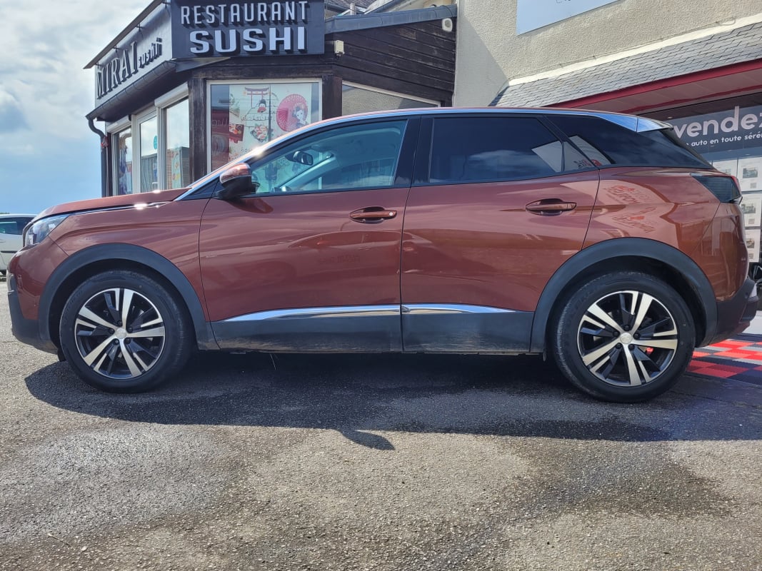 Peugeot 3008 1.5 BLUEHDI 130 ALLURE EAT BVA S&S — 2
