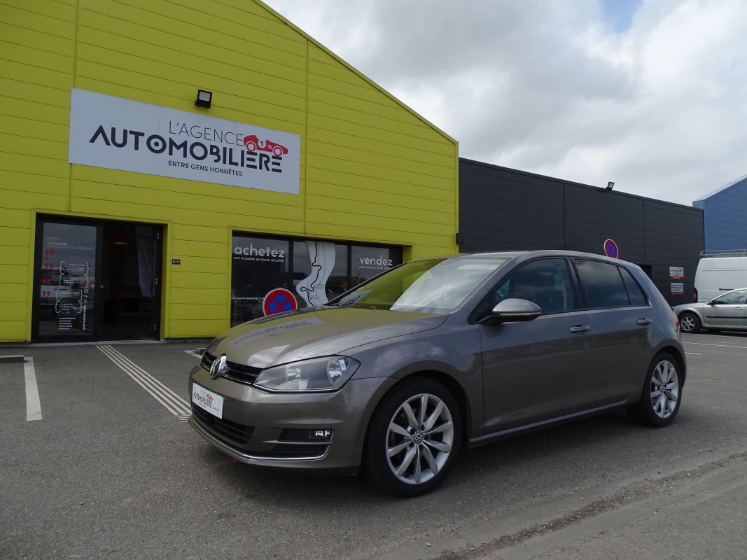 Volkswagen Golf 2.0 TDI 150 CARAT DSG BVA — 1