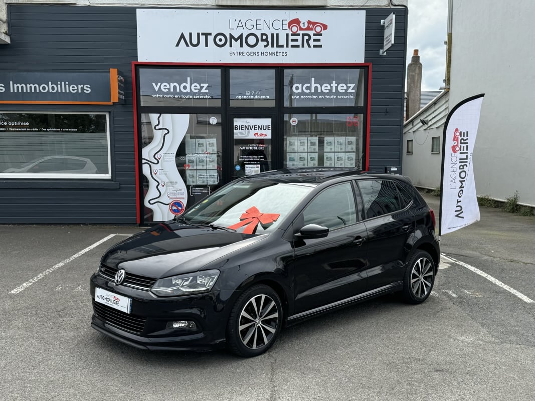 Volkswagen Polo 1.4 TDI 90ch BVM5 R-Line(AppleCarPlay) — 1
