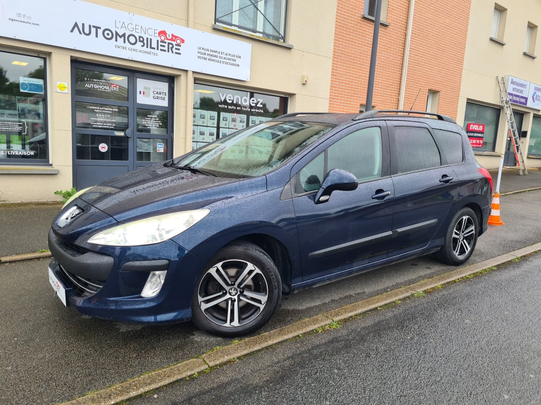 Peugeot 308 SW 1.6 HDI 110 FAP ACCESS gtie 12 mois — 1