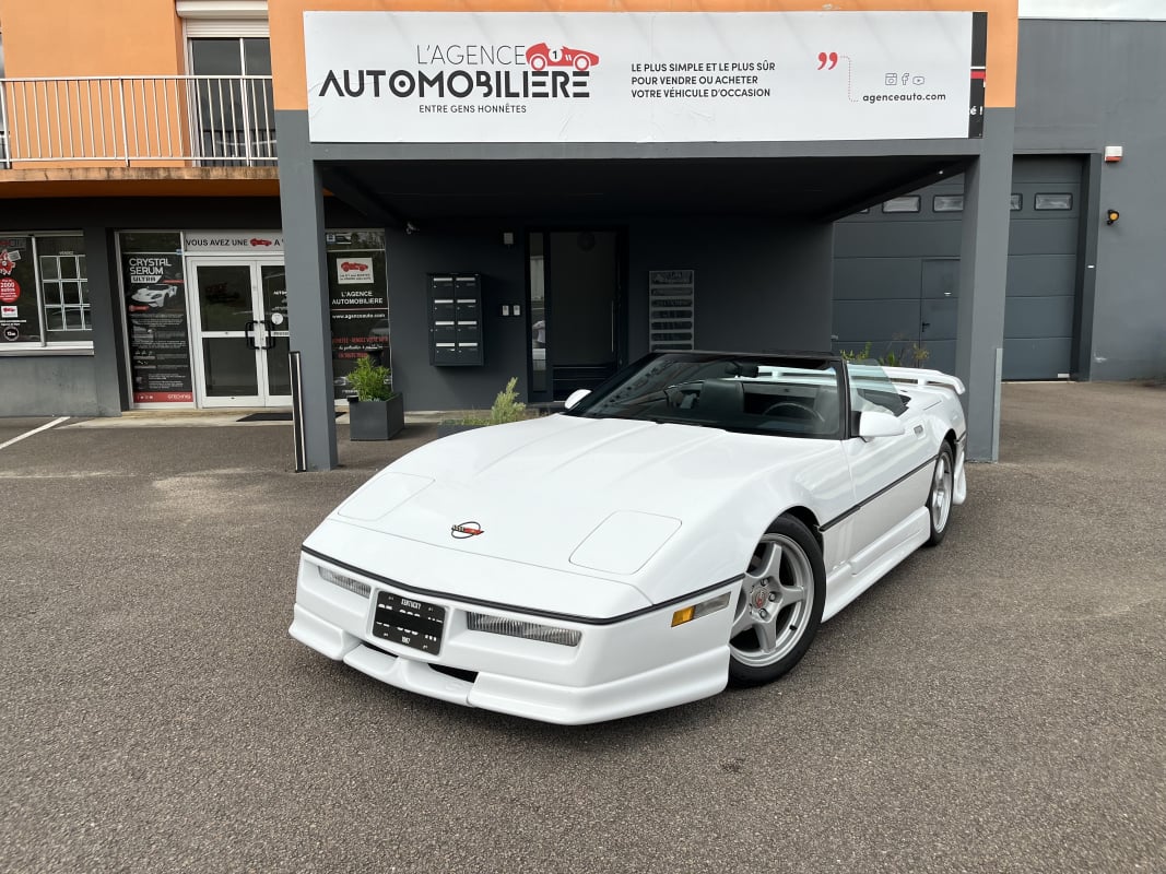 Chevrolet Corvette C4 5.7L V8 - Kit extérieur Greenwood/Sièges électriques/Régulateur/Climatisation — 1