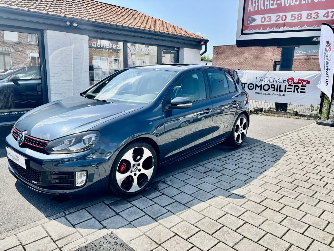 Volkswagen Golf VI 2.0 TSI 210 GTI DSG6 TO DCC KEYLESS — 1