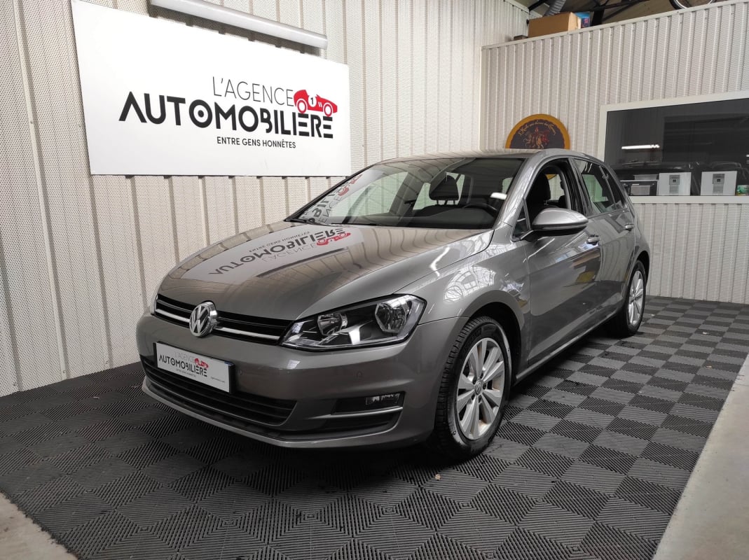 Volkswagen Golf 1.6 TDI 110 CONFORTLINE — 1