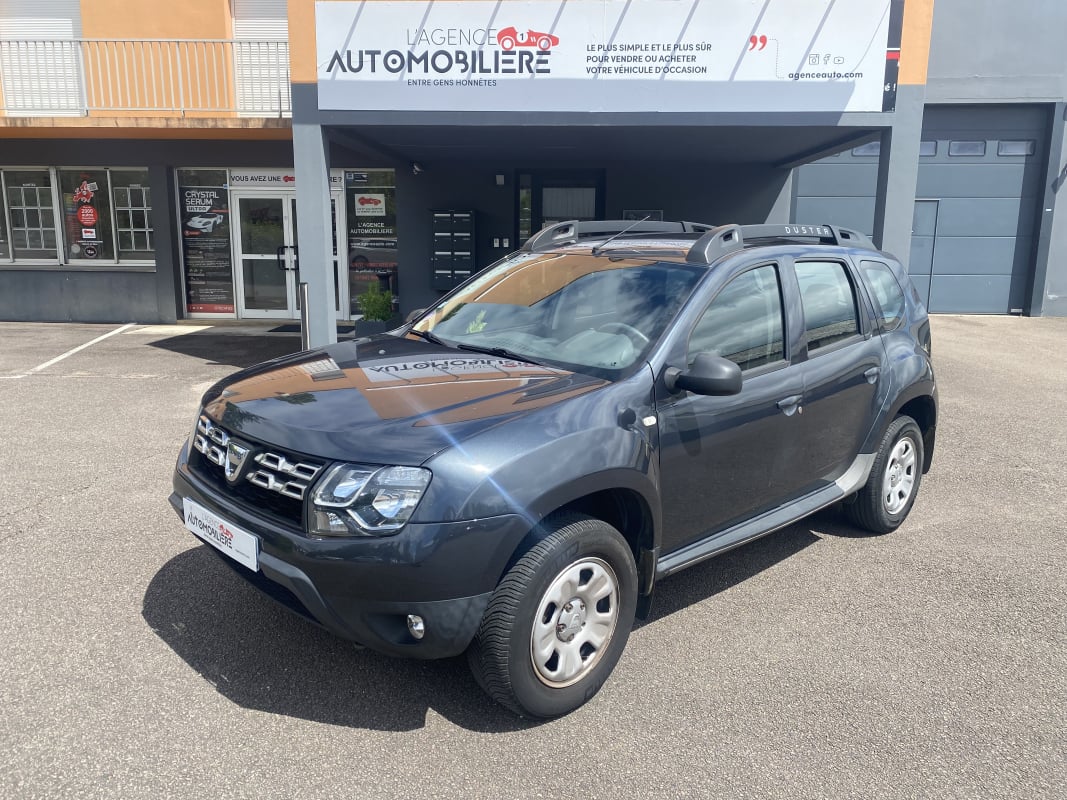 Dacia Duster Phase 2 1.2 Tce 4x2 125 cv LAUREATE Ethanol — 1