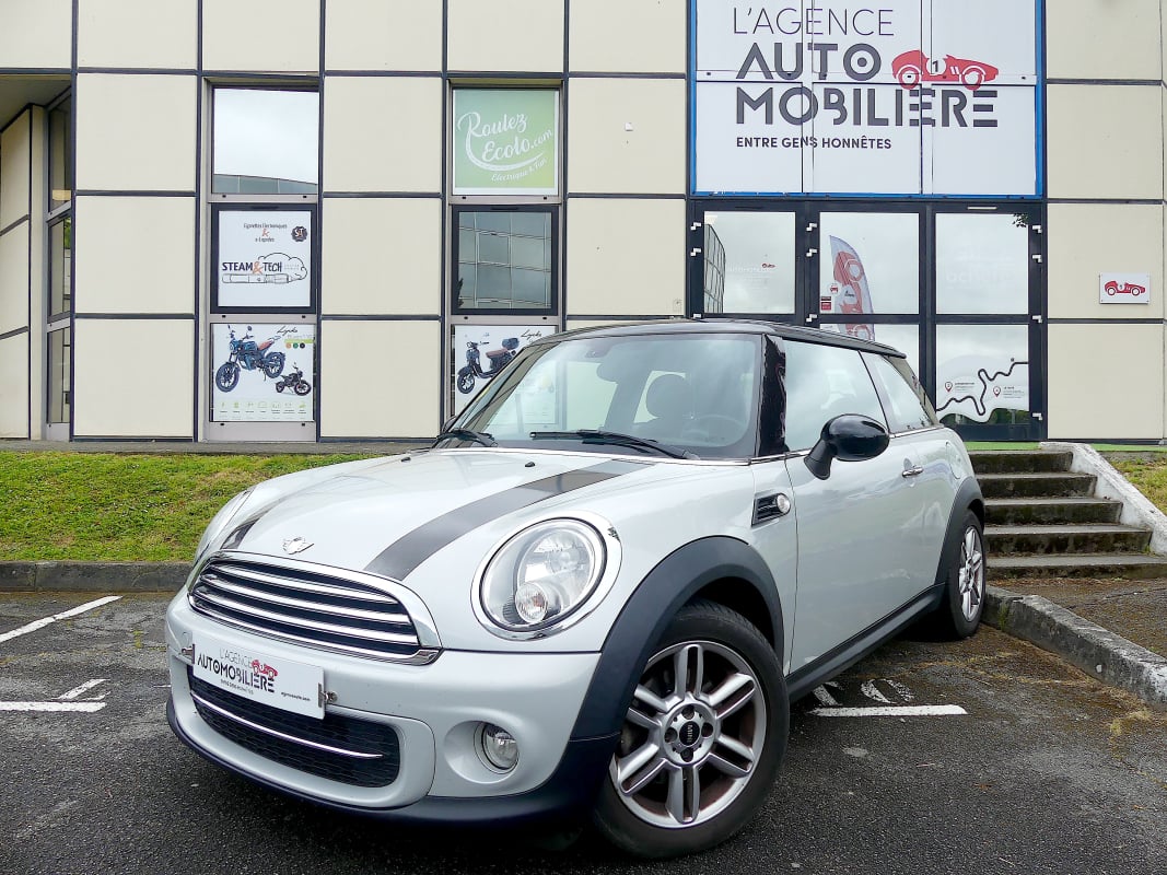 Mini Cooper 1.6 D 112 COOPER PACK CHILI — 1