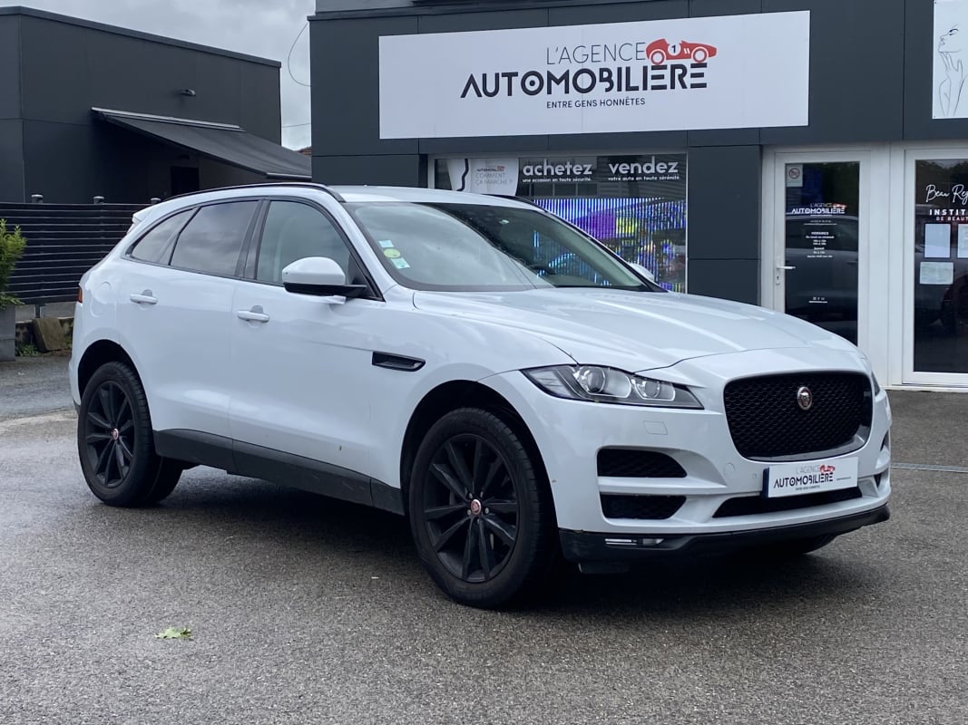 Jaguar F-Pace 3.0 V6 300 PRESTIGE LIMITED 4X4 - HIFI MERIDIAN - SUIVI CONSTRUCTEUR — 1