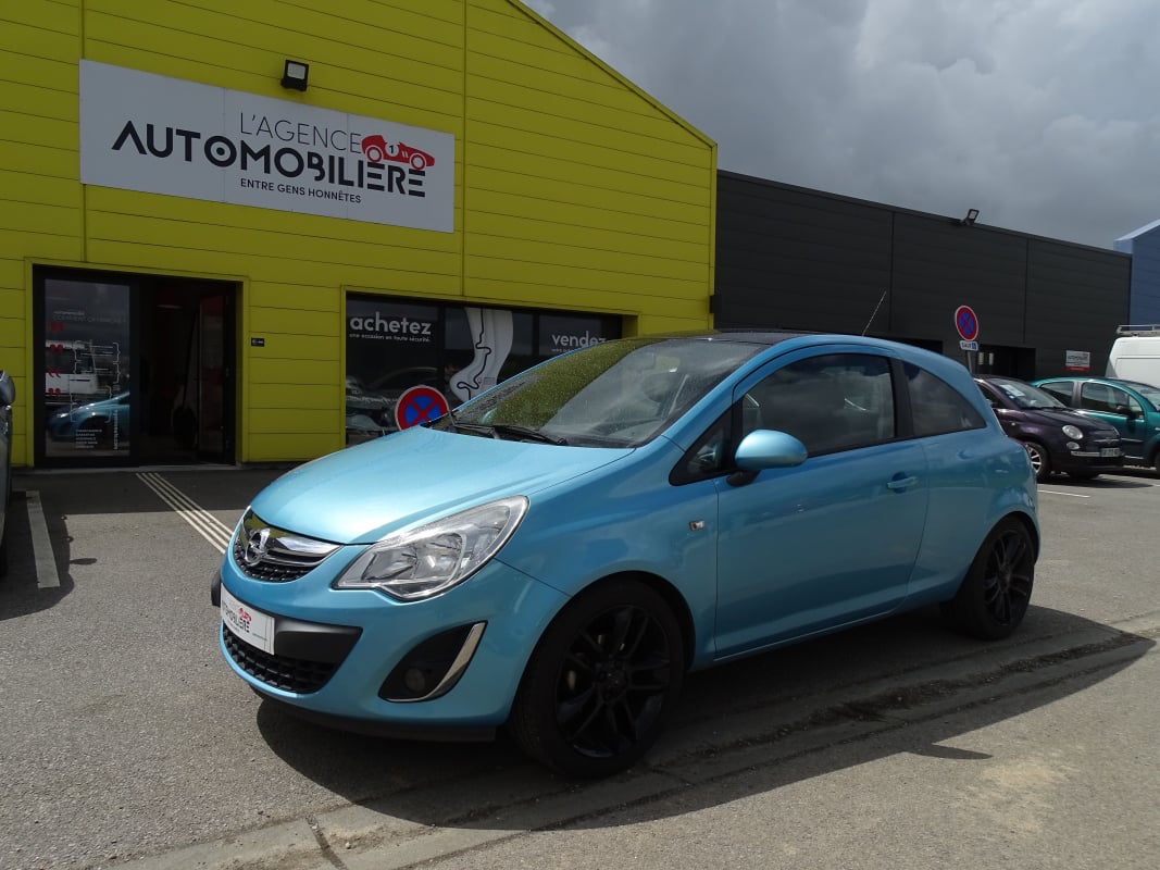 Opel Corsa 1.2 TWINPORT 85 COLOR EDITION — 1