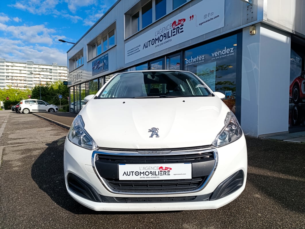 Peugeot 208 Phase 2 5 Portes 1.5 Blue HDi S&S 100 cv — 1