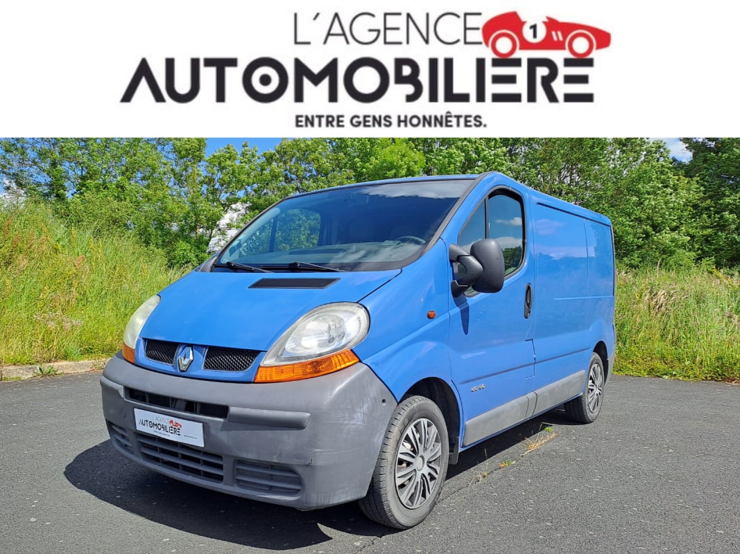 Renault Trafic II1.9 dCi 82 cv - Distribution neuve — 1