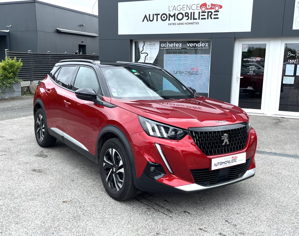Peugeot 2008 1.2 PureTech 130 ch GT EAT8 - TOIT OUVRANT - ATTELAGE — 1