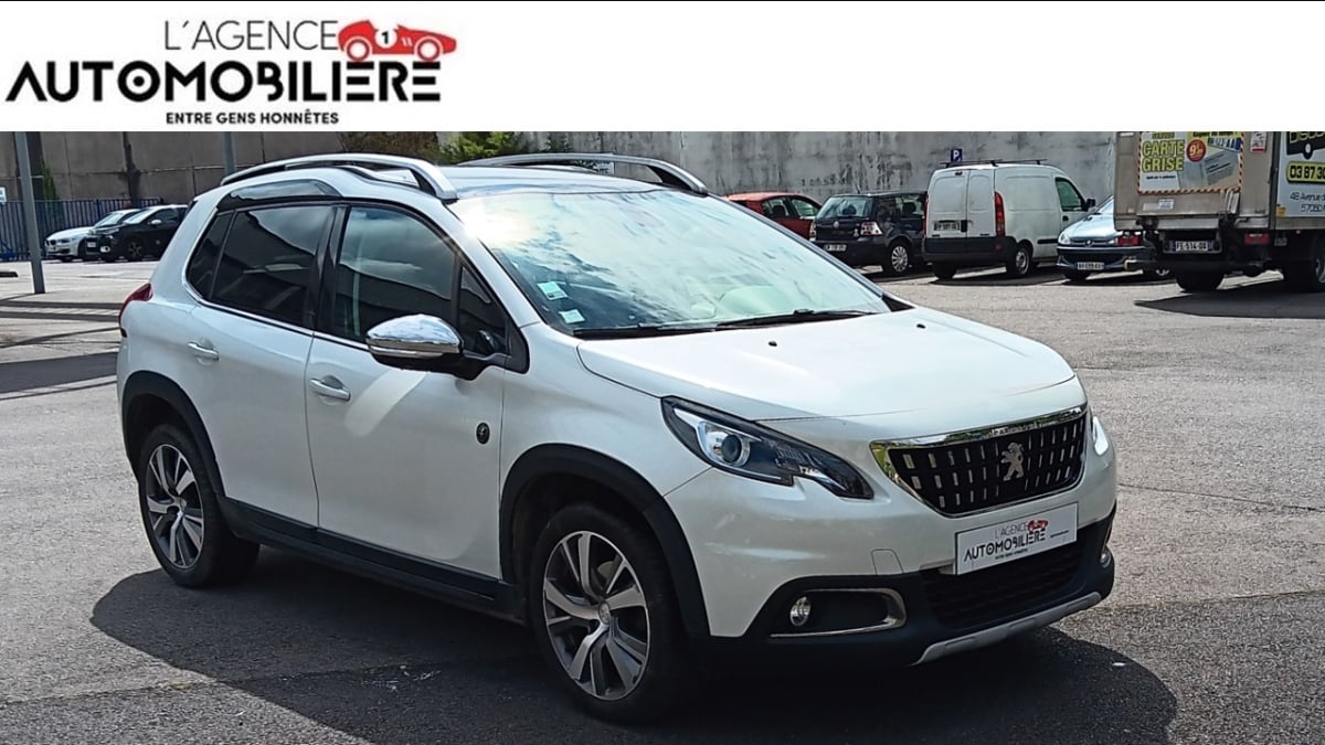 Peugeot 2008 Crossway 1.2L PureTech 110Ch Blanc Nacré — 1