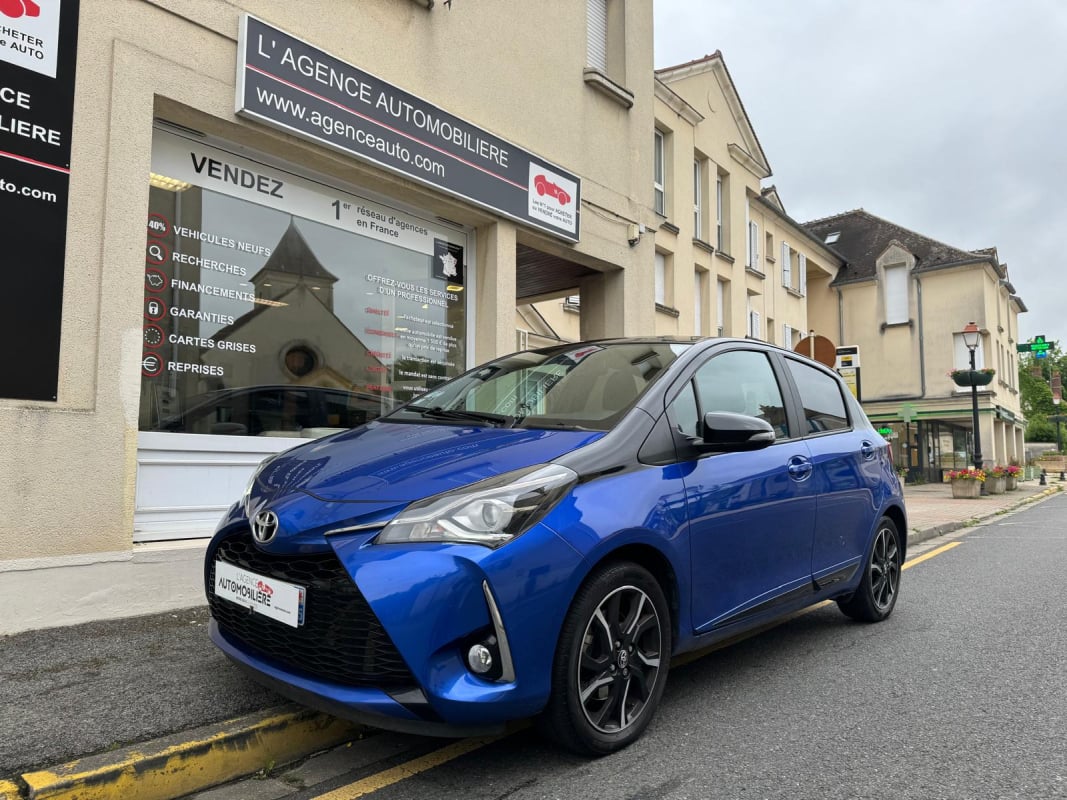 Toyota Yaris 1.5 VVT-I 110cv COLLECTION — 1