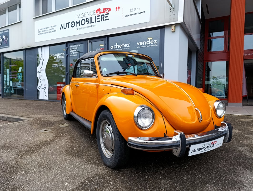 Volkswagen Coccinelle 1303 1.6 Cabriolet 54 cv — 1