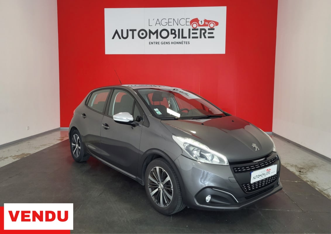 Peugeot 208 208 1.2 PURETECH DISTRIBUTION OK CARPLAY TOIT PANO CAMERA — 1