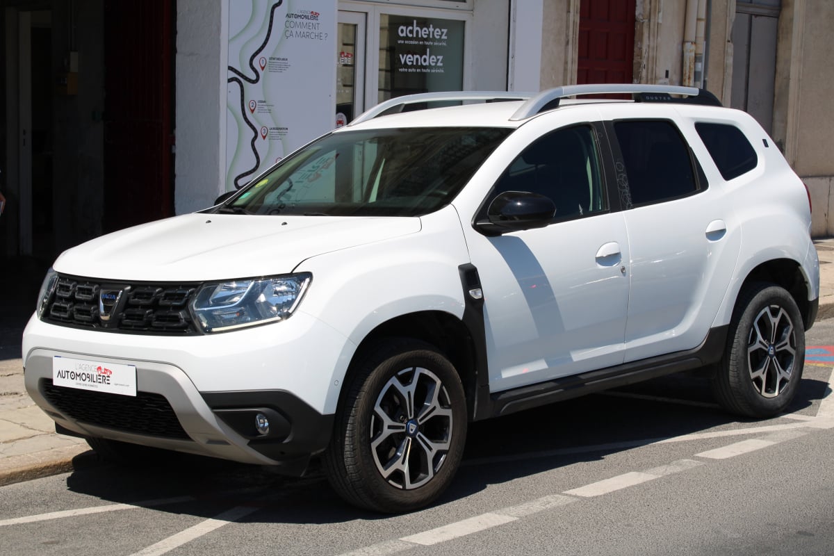 Dacia Duster 1.5 BLUEDCI 115 15-ANS 4X2 (1ère main, Caméra 360, Radar 360,..) — 1