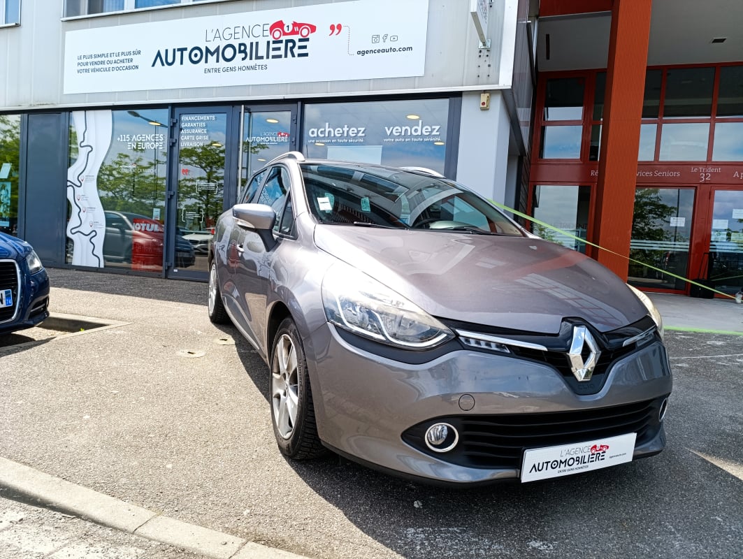 Renault Clio Estate Estate 1.5 dCi FAP eco2 EDC6 90 cv Boîte auto — 1