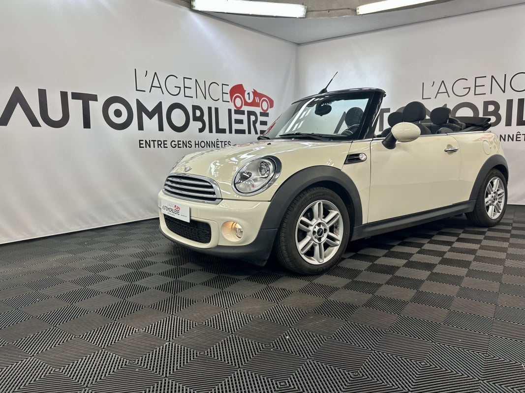 Mini Mini II CABRIOLET 1.6 112 COOPER D — 1