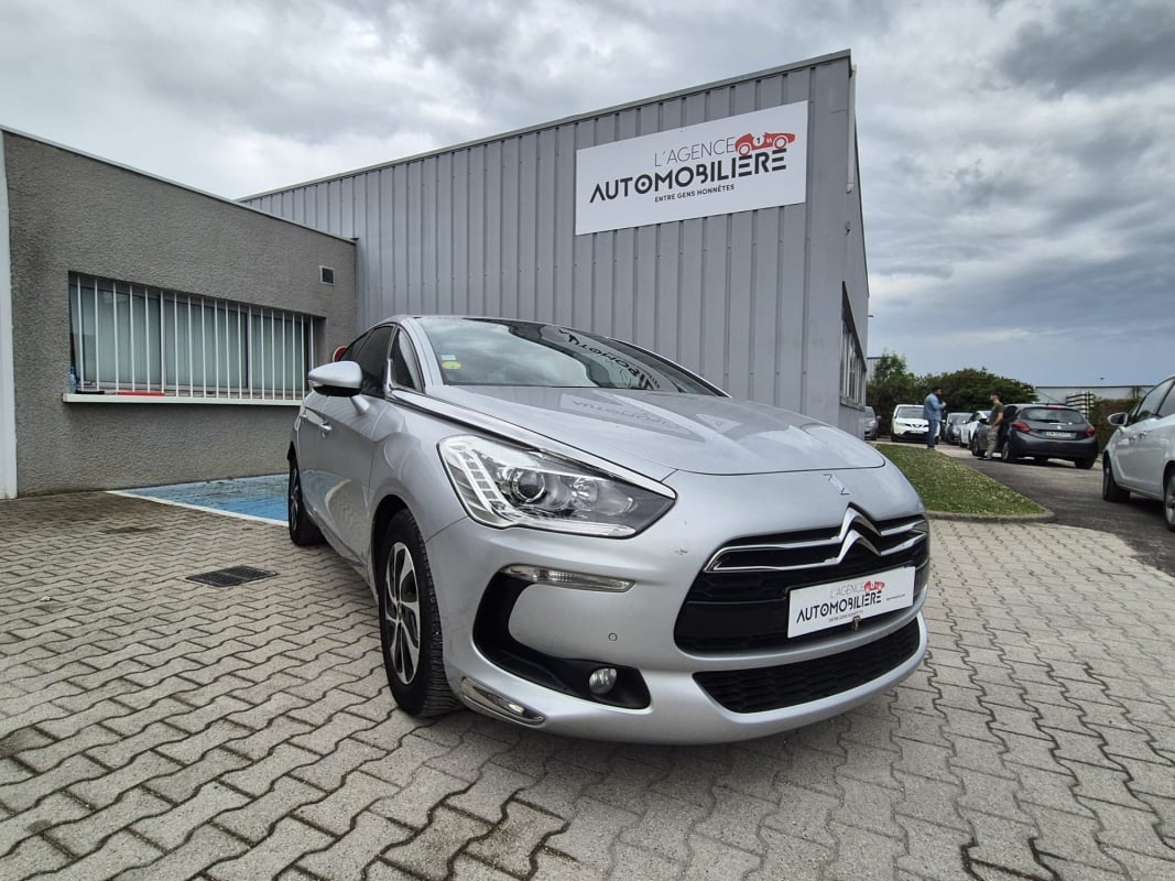 Citroen DS5 1.6 HDI 115CV airdream — 1