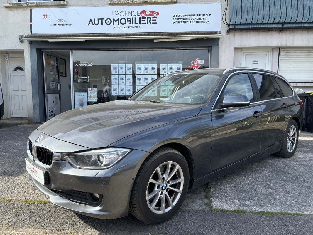 BMW Série 3 (F31) TOURING 320D 184 CV LUXURY BVA8 — 1