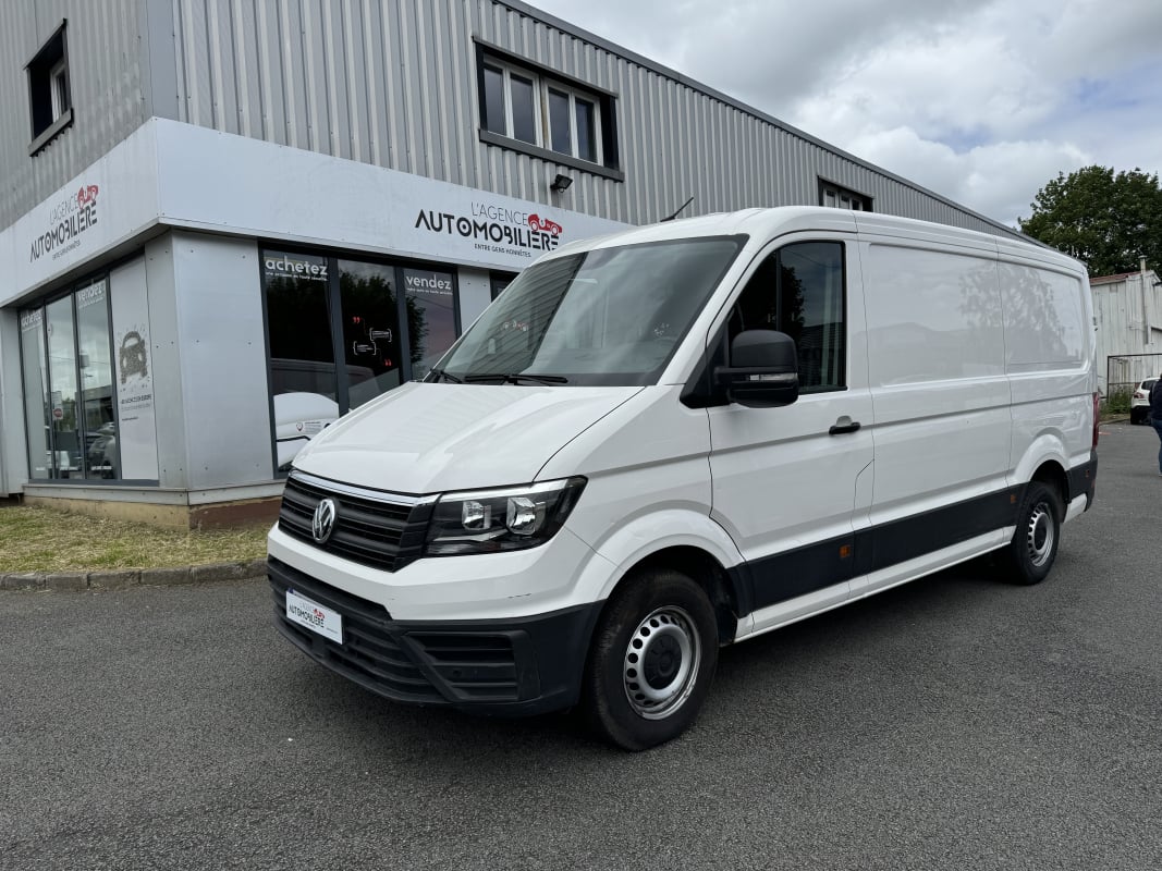 Volkswagen Crafter 17491 € HT / 20990 € TTC 2.0 TDI 102 CH L3H2 — 1