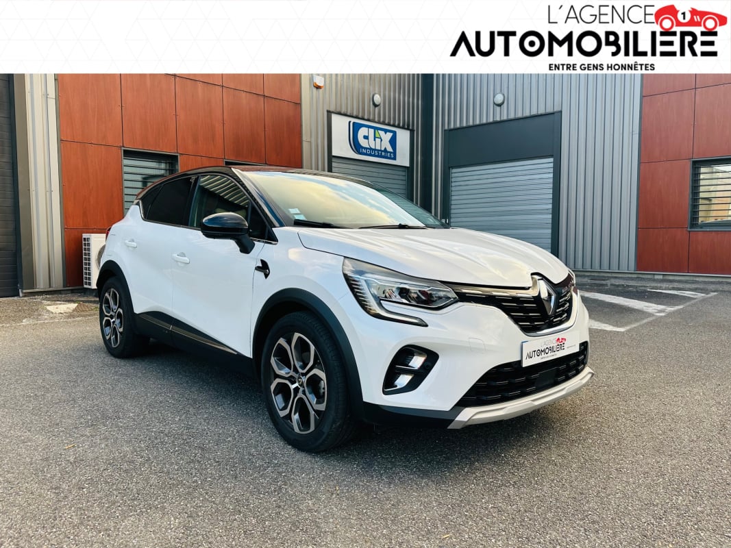Renault Captur II 1.5 BLUE DCI 115 INTENS — 1
