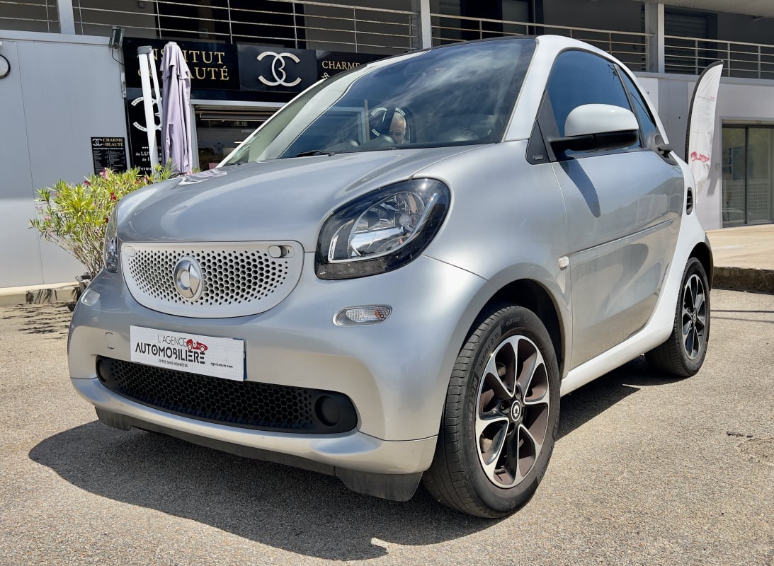 Smart Fortwo 0.9 T 90 PASSION TWINAMIC BVA — 1