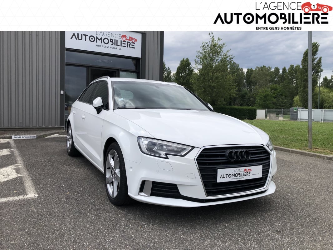 Audi A3 Sportback II 1.5 TFSI COD SPORT S TRONIC 7 150 CV (Entretien AUDI, Sound BANG & OLUFSEN, Becquet Sline ... ) — 1