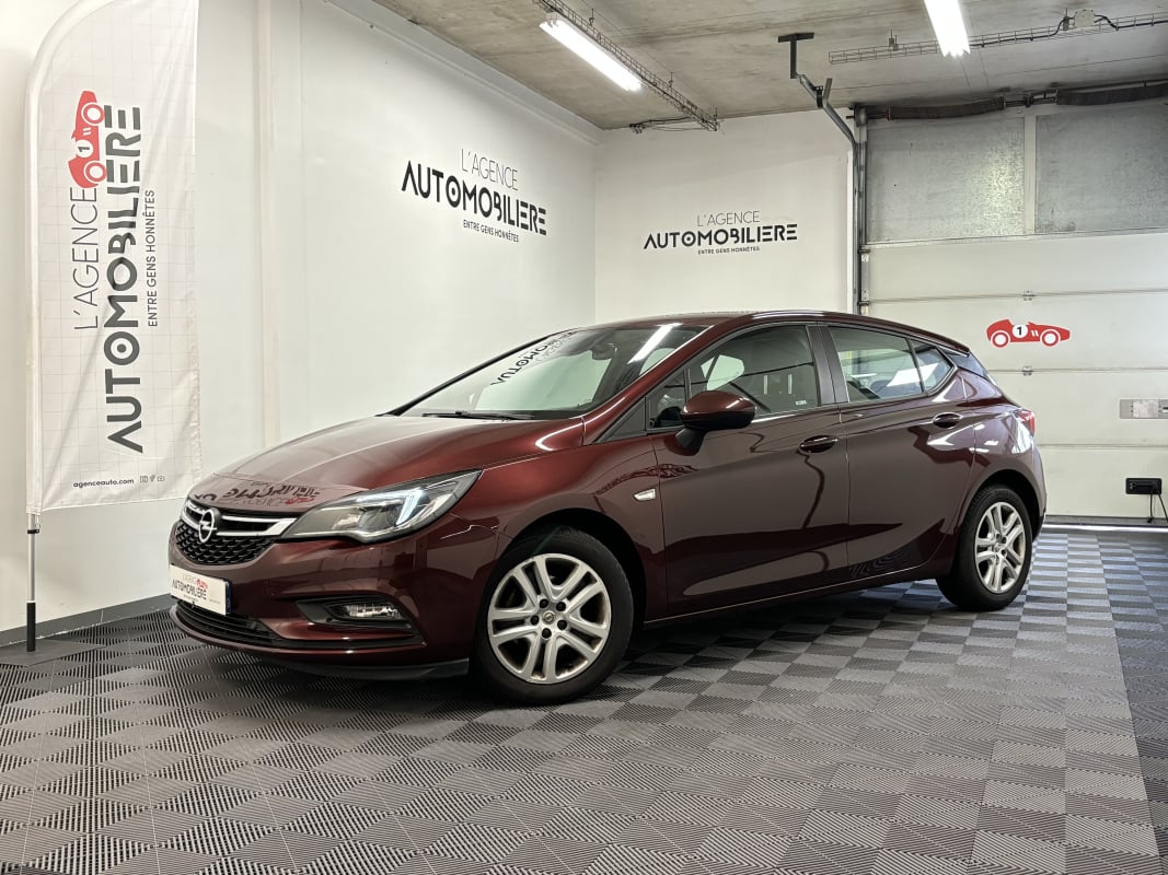 Opel Astra V 1.6 CDTI 110 + ENTRETIEN COMPLET — 1
