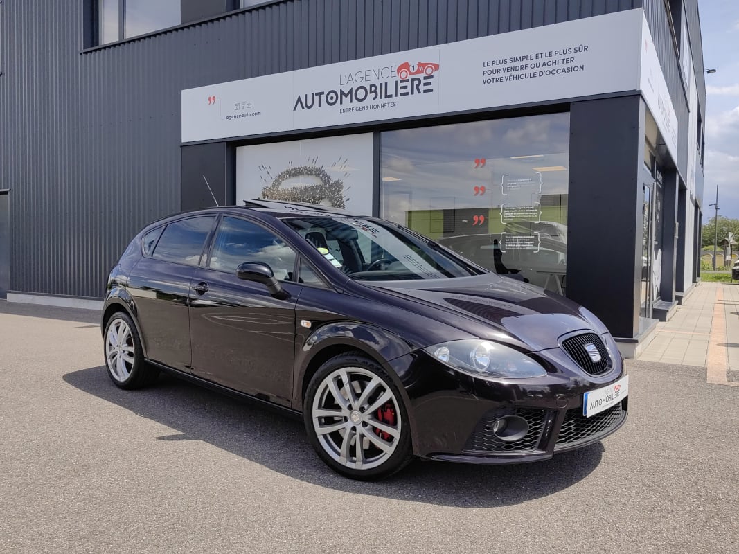 Seat Leon 2.0 TFSI 240 CUPRA TOIT OUVRANT — 1