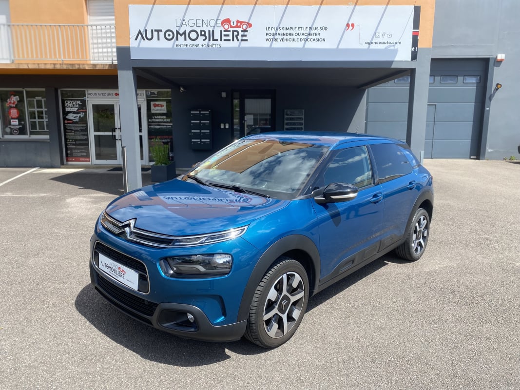 Citroen C4 Cactus Phase 2 1.5 BlueHDi 102 CV SHINE CARPLAY — 1