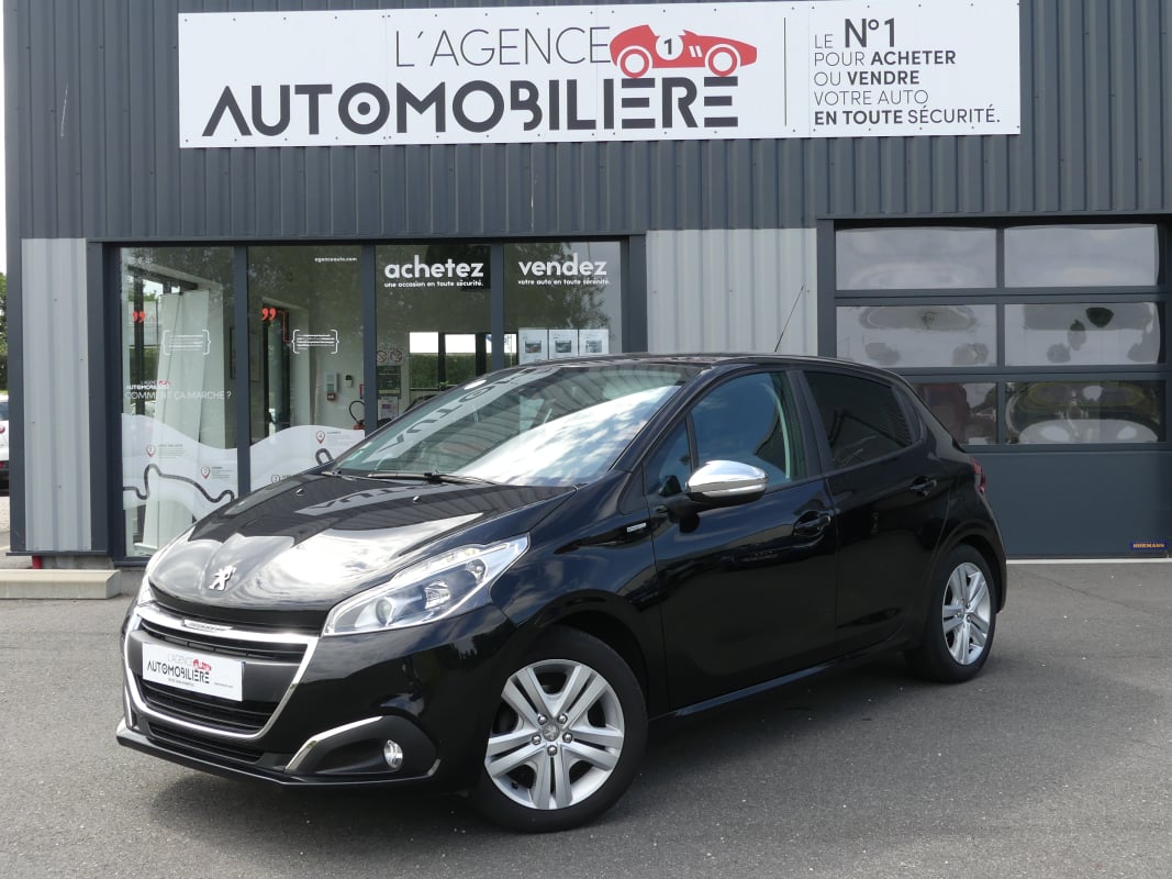 Peugeot 208 STYLE VTI 82 CV — 1