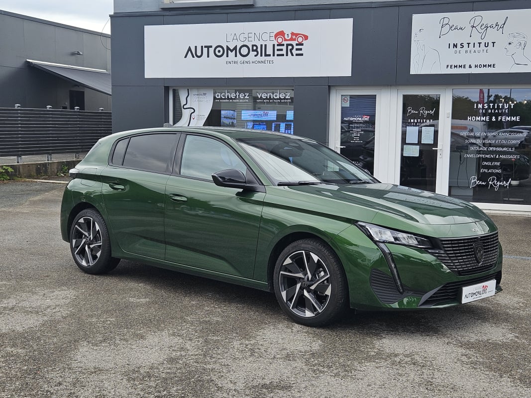 Peugeot 308 1.2 130 CV ALLURE PACK EAT8 12/2023 — 1