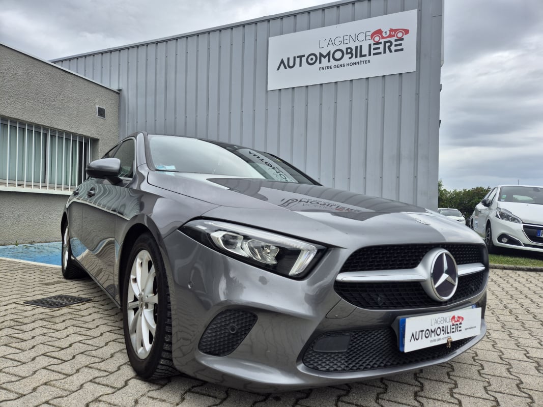 Mercedes-Benz Classe A 200 Progressive Line 163CV — 1