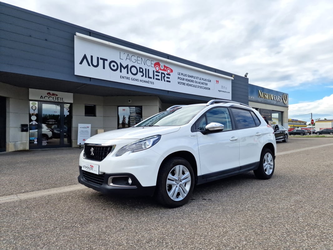 Peugeot 2008 1.2 12V Boîte automatique EAT6 110 cv — 1