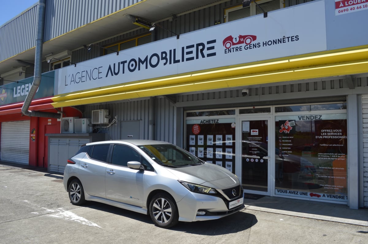 Nissan Leaf 40KWH N-CONNECTA — 1