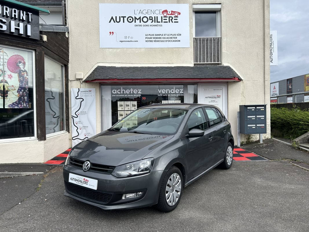 Volkswagen Polo 1.6 TDI 90 CONFORT LINE — 1