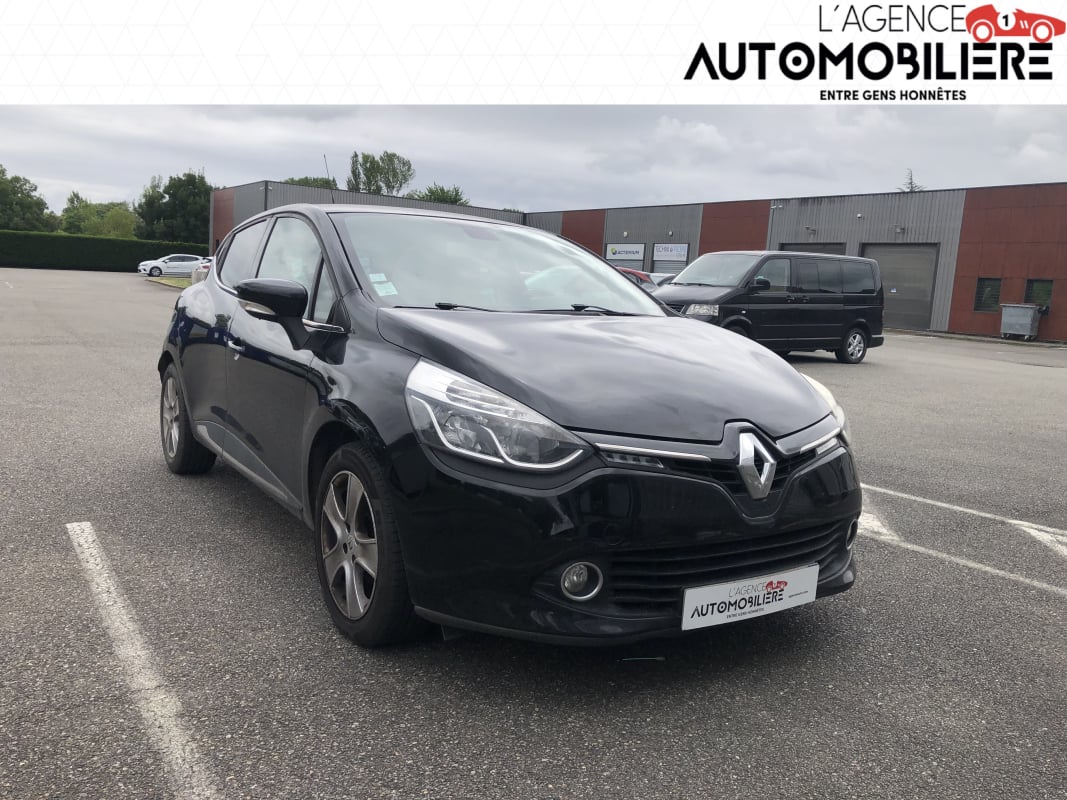 Renault Clio IV 0.9 TCe 90cv INTENS BVM5 — 1