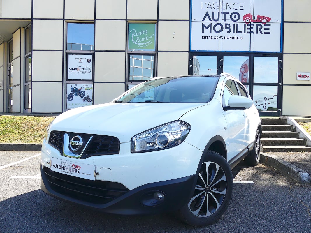 Nissan Qashqai 1.6 117 STOP/START CONNECT EDITION — 1
