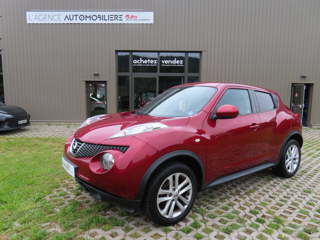 Nissan Juke 1.6 i 16V Acenta Navi 117Cv — 1