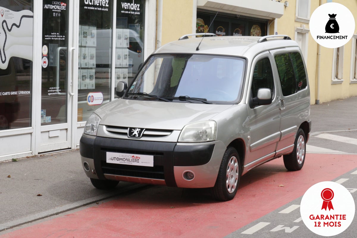 Peugeot Partner 1.6 HDi 75 BVM (Attelage, Distribution à jour) — 1