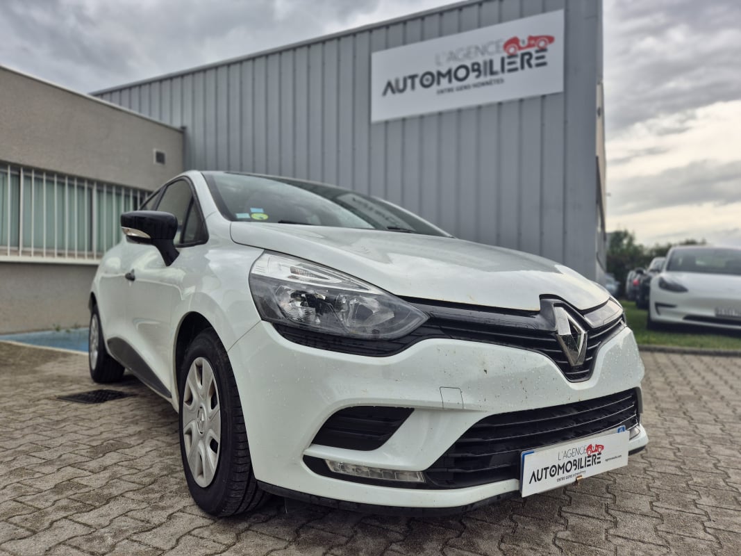Renault Clio 1.5 DCI ENEREGY 75 CV société 2 place — 1