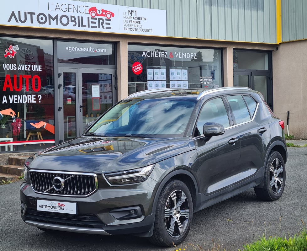 Volvo XC40 D4 2.0 TDI 190 CH INSCRIPTION — 1