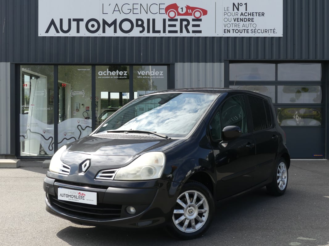 Renault Modus 1.2 16 v 75 cv — 1