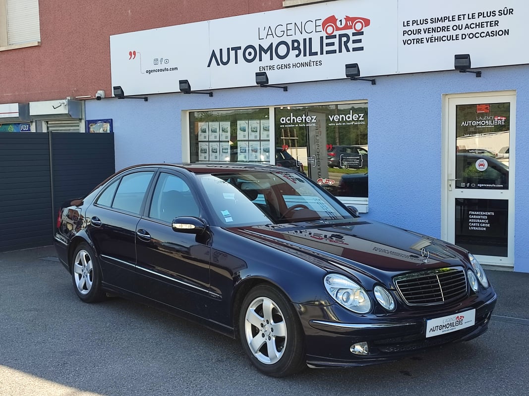 Mercedes-Benz Classe E 320 CDI Avantgarde 204ch — 1