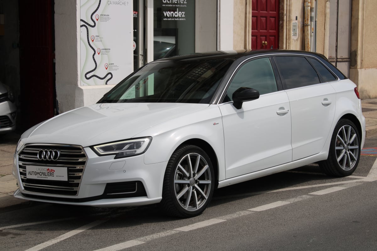 Audi A3 SPORTBACK 1.5 TFSI 150 S-LINE S-TRONIC BVA (Cockpit Digital, Caméra de recul, CarPlay,..) — 1