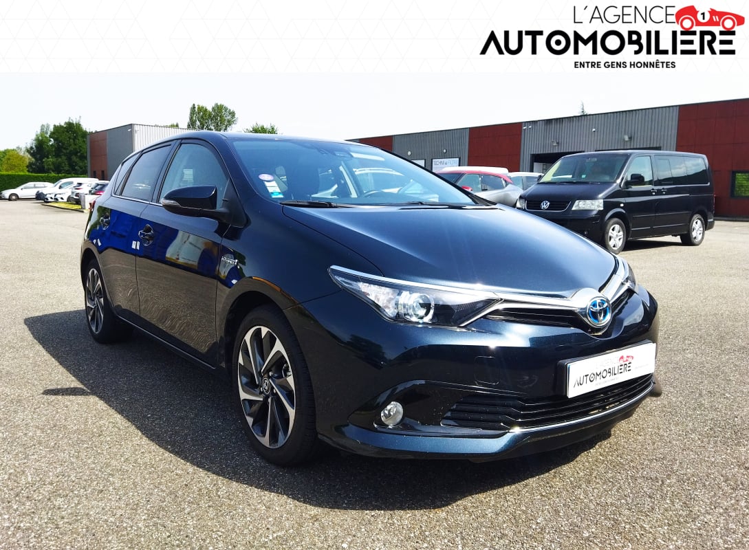 Toyota Auris 1.8 VVT-i HSD 16V CVT Hybride 136 CV BVA DESIGN — 1