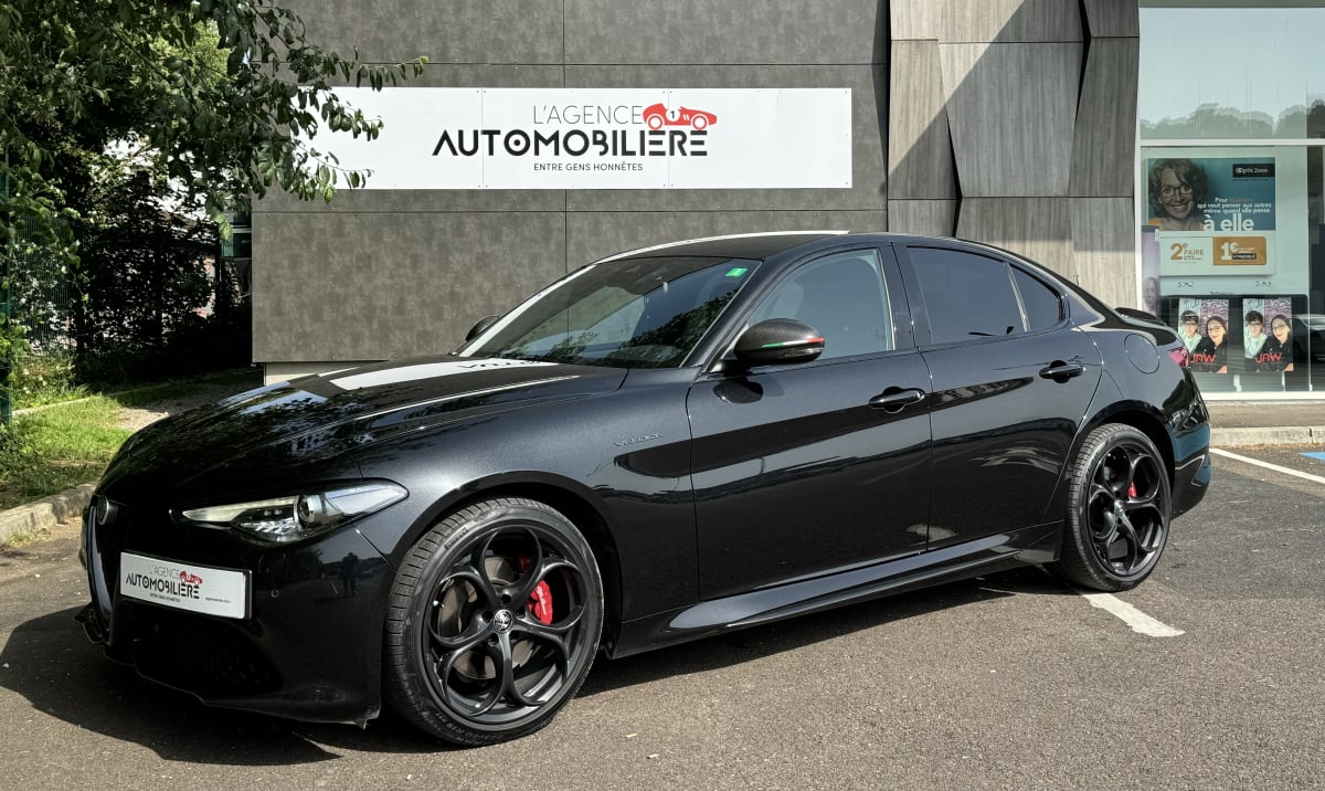 Alfa Romeo Giulia 2.2 JTD 210 cv Q4 AT8 Veloce Ti — 1